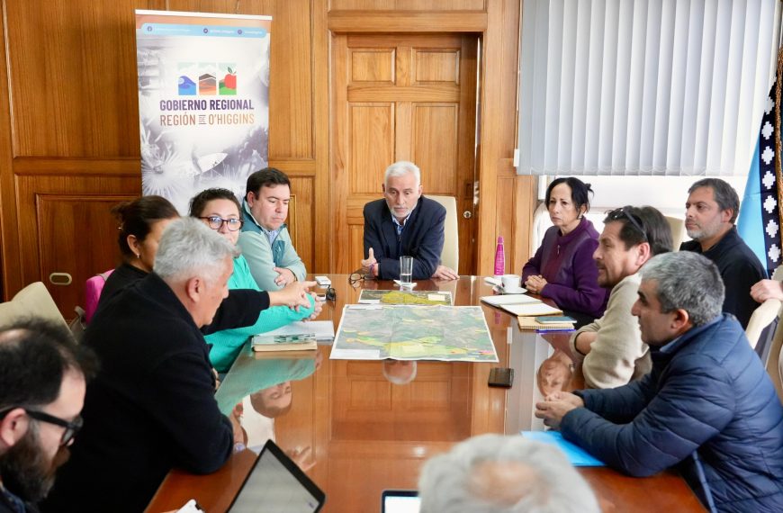 Vecinos de sectores rurales en Rengo se oponen a la construcción de megaproyecto fotovoltaico de 278 hectáreas
