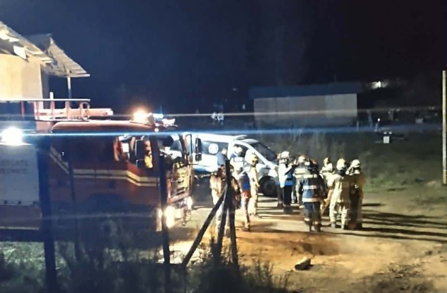 Tragedia en Las Cabras: fallece niño de 1 año y 11 meses tras caer a canal de regadío