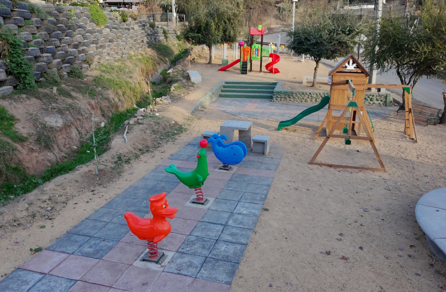 Vecinos destacan transformación de Plaza Los Peumos con apoyo del Gobierno Regional