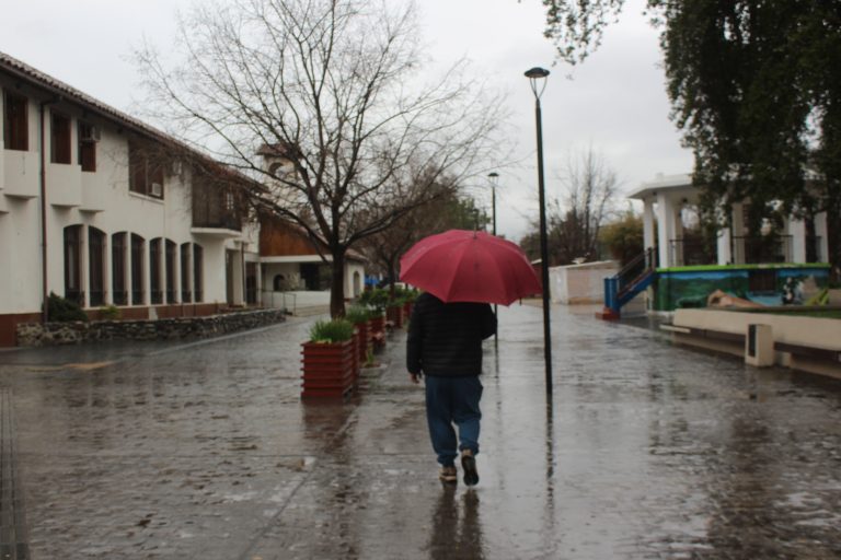 No guarde el paraguas: Pronostican una semana marcada por las lluvias en Machalí